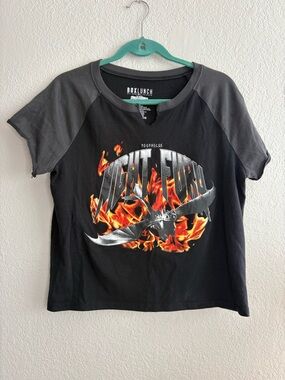 DreamWorks How to Train Your Dragon Night Fury Raglan Cropped Baby Tee Women XL